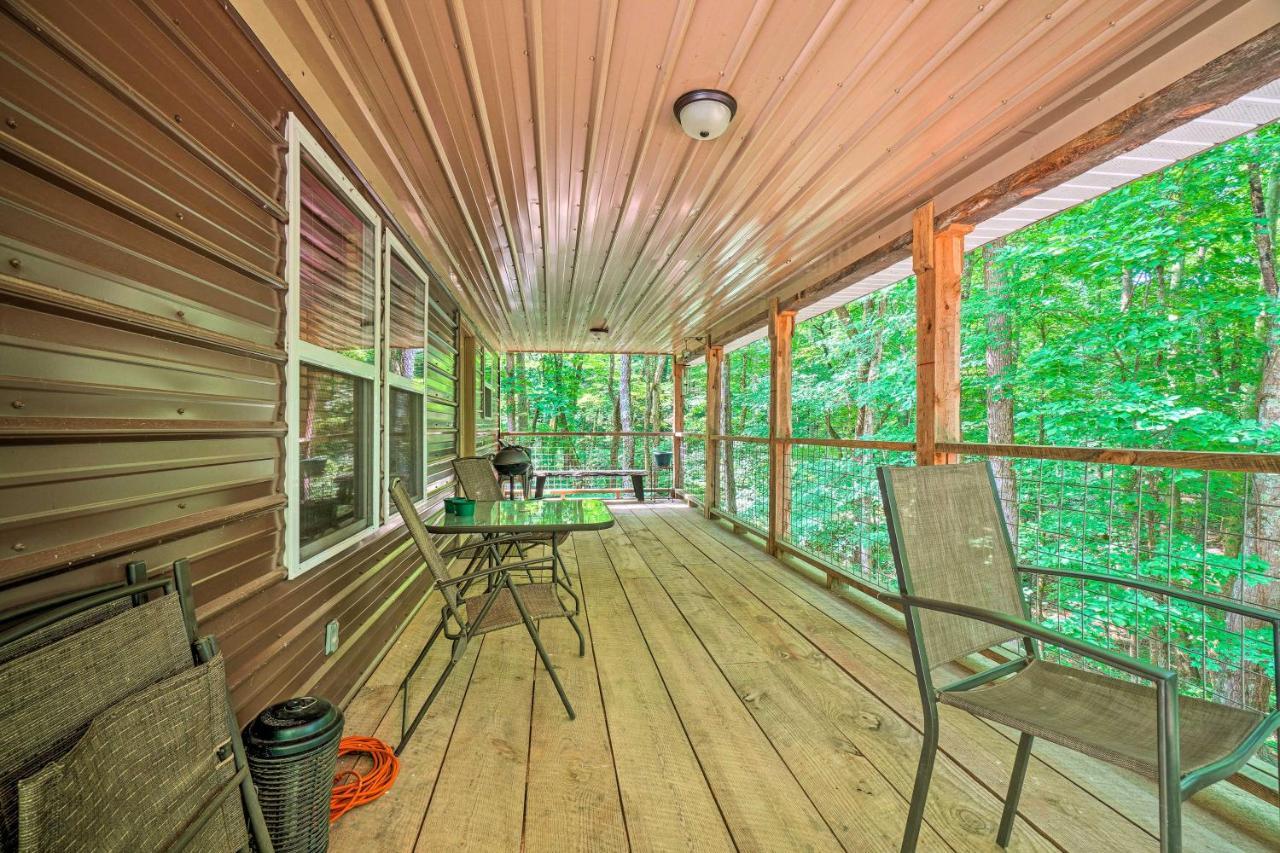 Peaceful Decatur Cabin With Grill And Fire Pit! Exterior foto