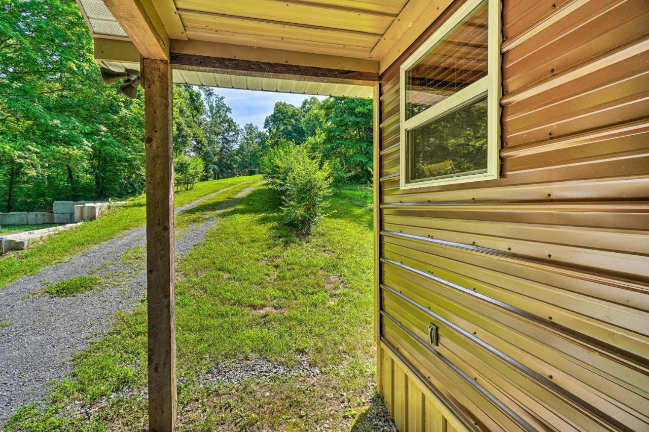 Peaceful Decatur Cabin With Grill And Fire Pit! Exterior foto